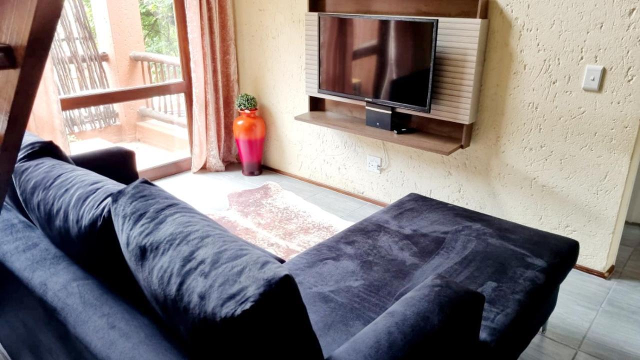 Merry Monte Casino Lodge House In Fourways Sandton Ngoại thất bức ảnh